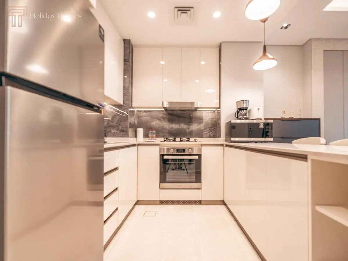 Modern 1-Bed Apartment In A Prime Central Location Dubai