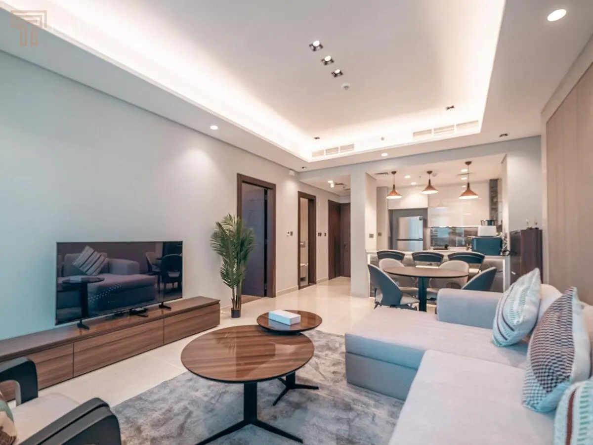 Modern 1-Bed Apartment In A Prime Central Location Dubai